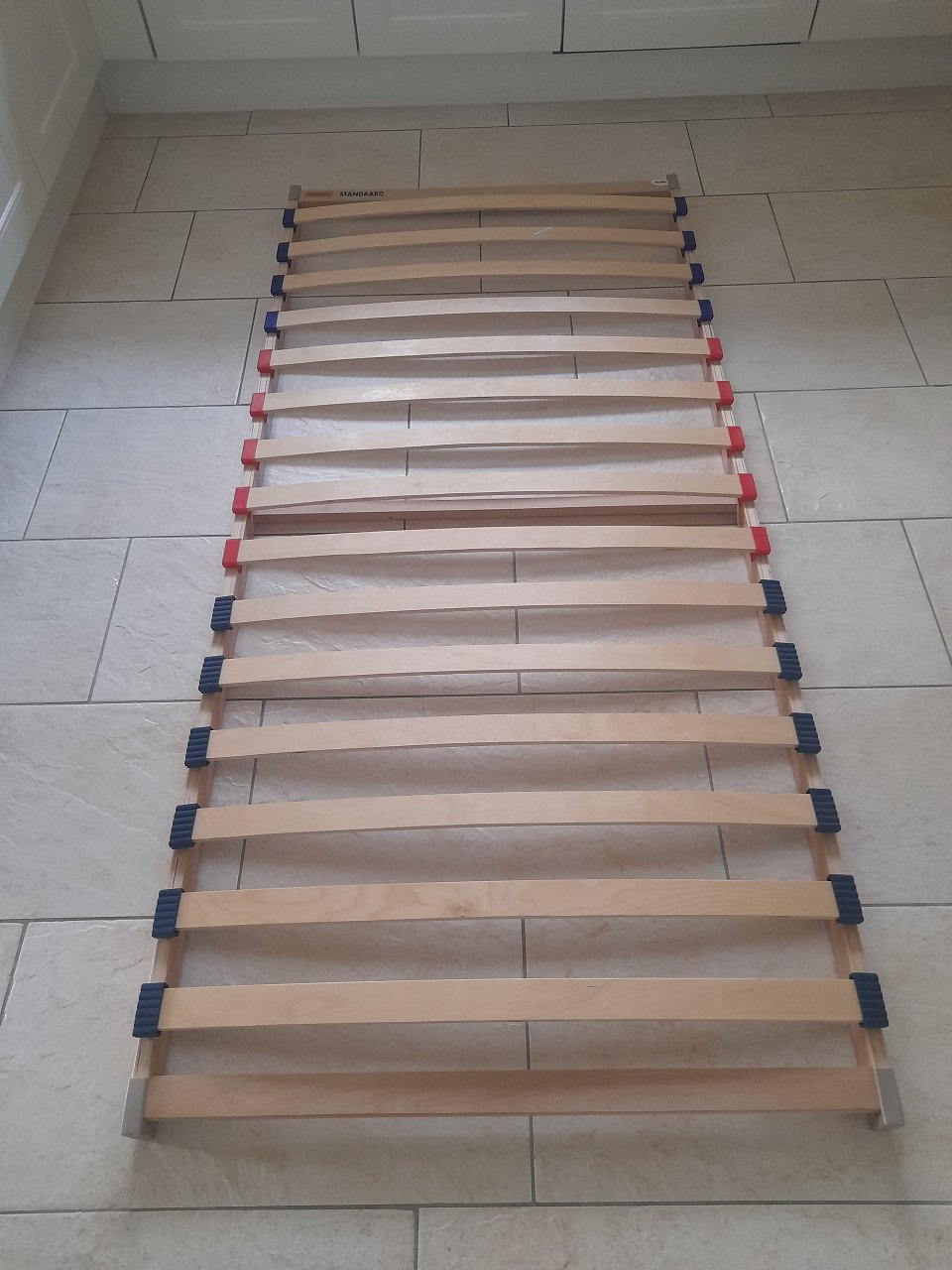 Lattenbodem 90 x 200 (in goede staat )