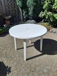 Ronde kunststof witte Tuintafel van uitstekend kwaliteit als nieuw