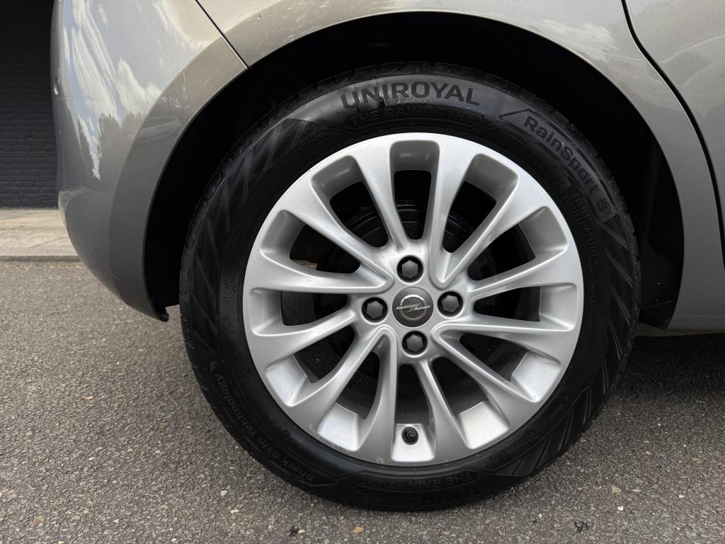 Opel Corsa 1.4 cosmo