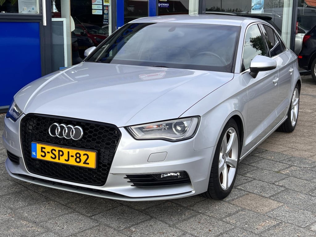 Audi A3 limousine 1.4 tfsi cod ambition pro line plus automaat, navi enz...