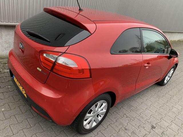 Kia Rio 1.2 cvvt navi | clima | cruise | parkeersensoren | trekhaak | nap e