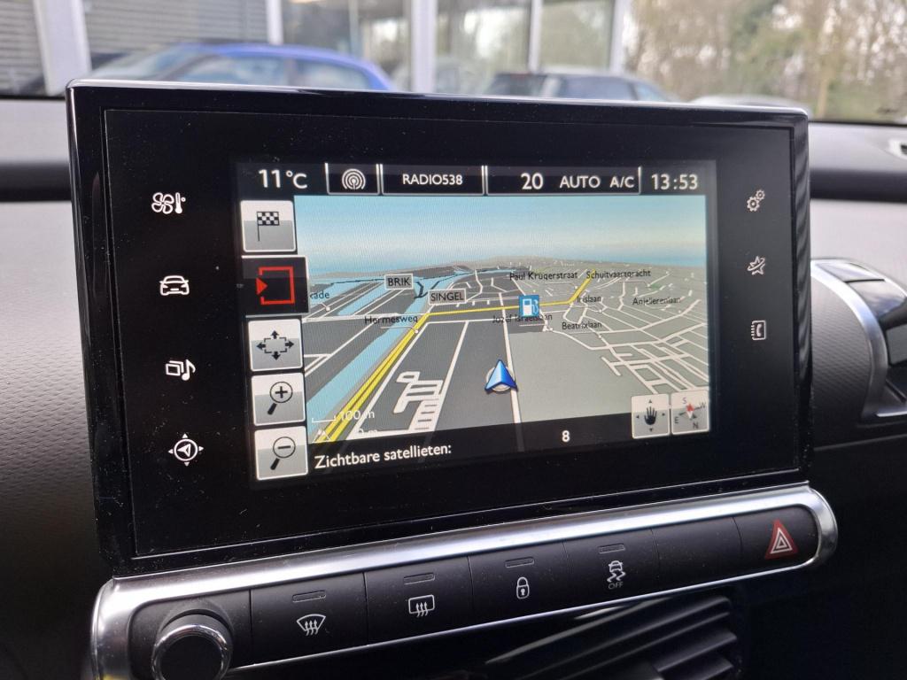 Citroen C4 Cactus 110 shine clima/nav/cam/trekhaak