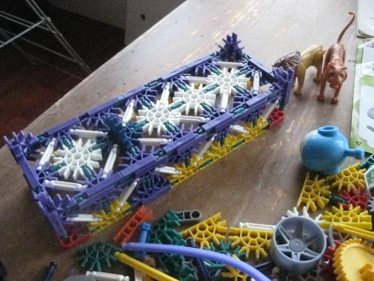 Redelijk wat knex