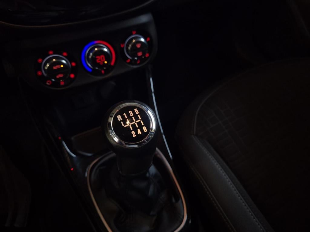 Opel Corsa 1.4 turbo innovation