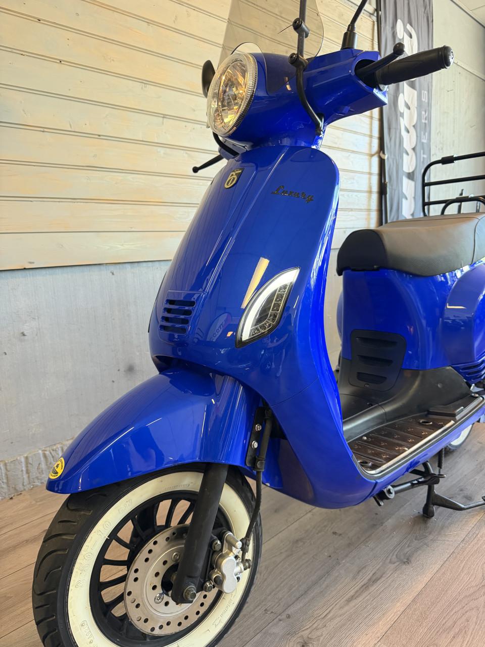 Scooterpromo Goes mooi btc riva