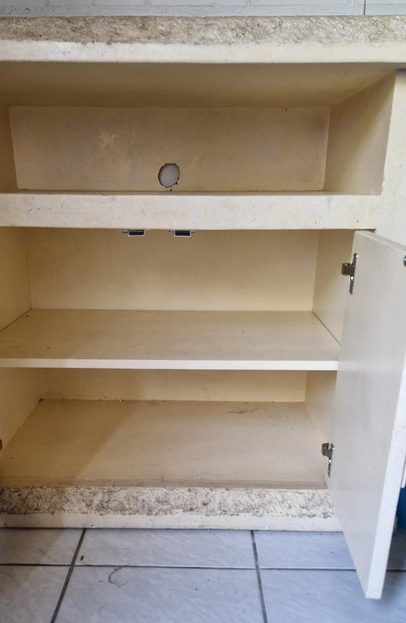 Tv kastje GRATIS