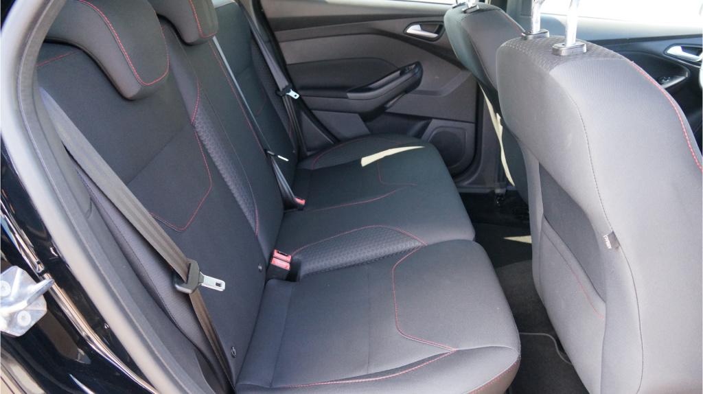 Ford Focus wagon 1.0 st-line rijklaar incl. bovag garantie