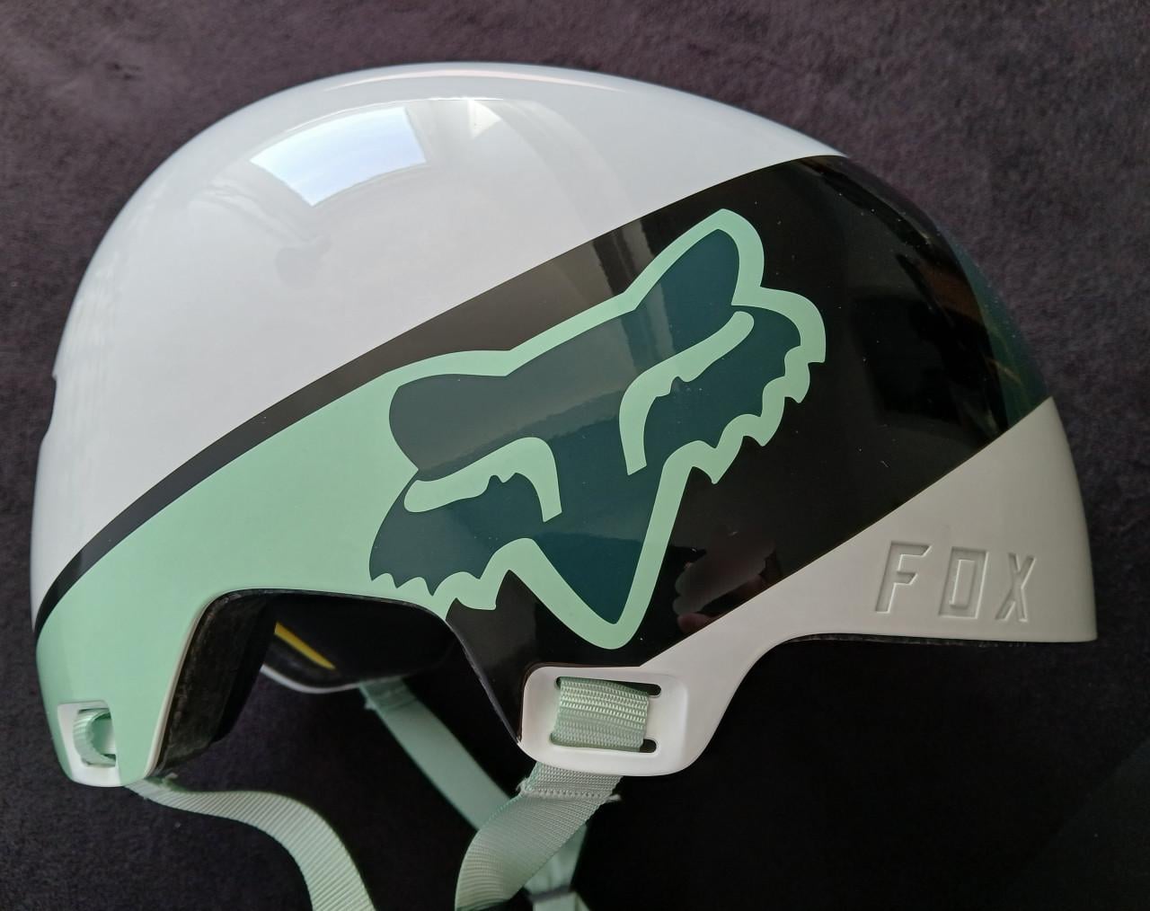 Fox Racing Flight Helm Nieuw