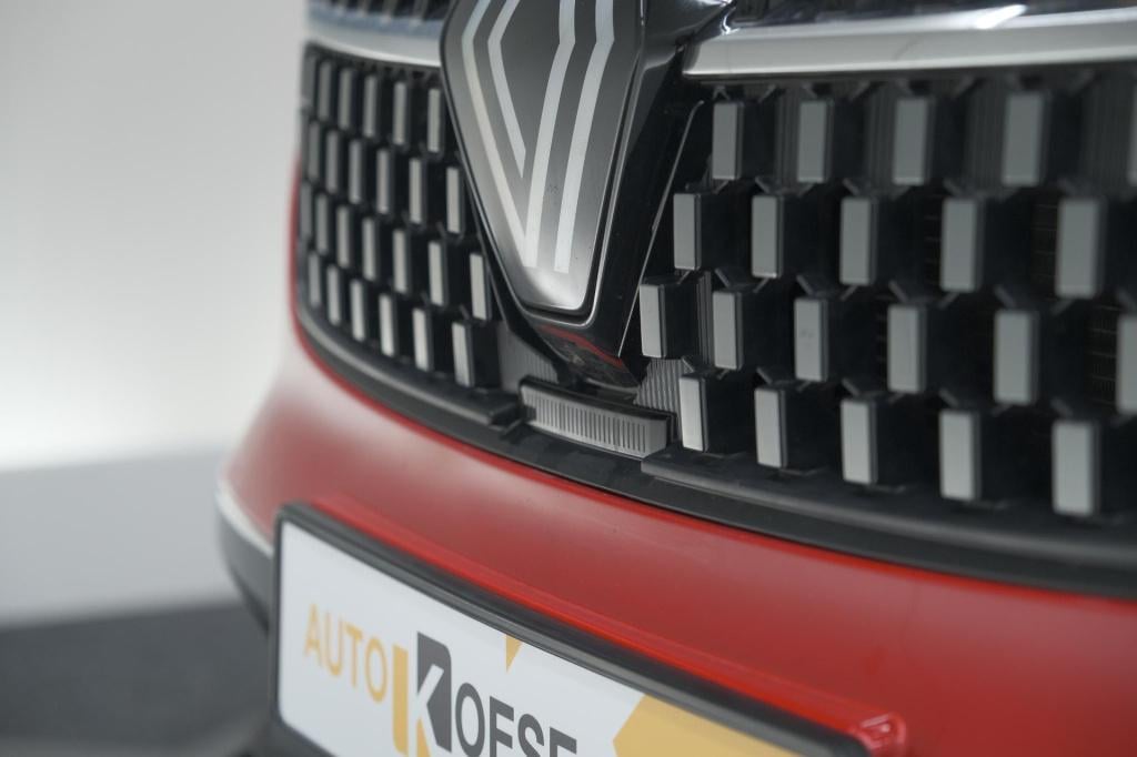 Renault Austral 1.2 e-tech full hybrid 200 techno | 360 camera | panoramada