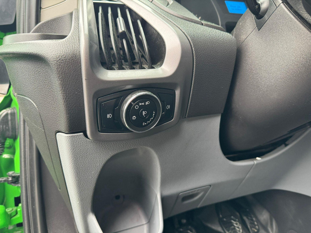 Ford Transit Custom 270 2.0 tdci l1h1 trend airco / cruise controle / navi 