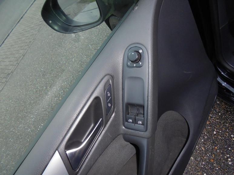 V W Golf 1.4-16V/Trendline/Airco/navigatie/Cruise control/Elek.pakket/2010