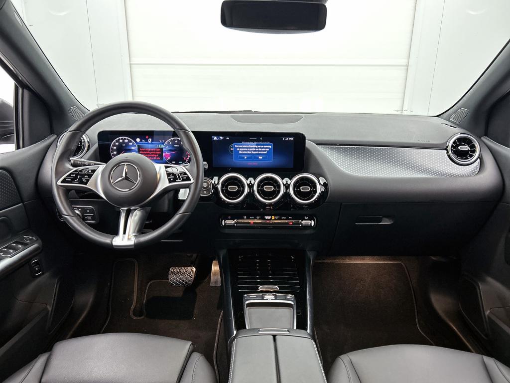 Mercedes-Benz B-Klasse 180 business line | elektrisch bedienbare achterklep