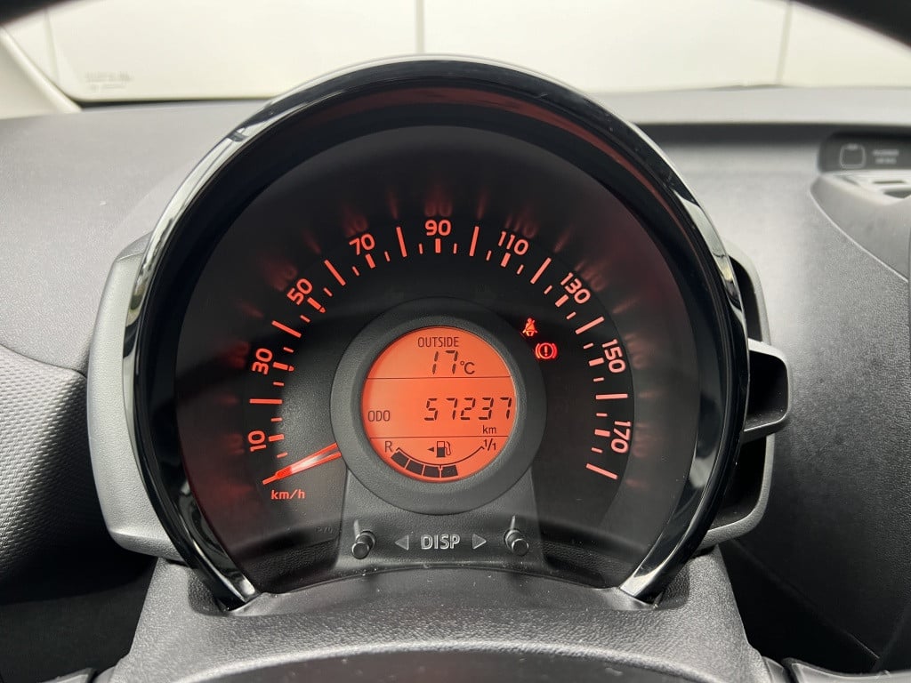 Toyota Aygo 1.0 vvt-i x-fun