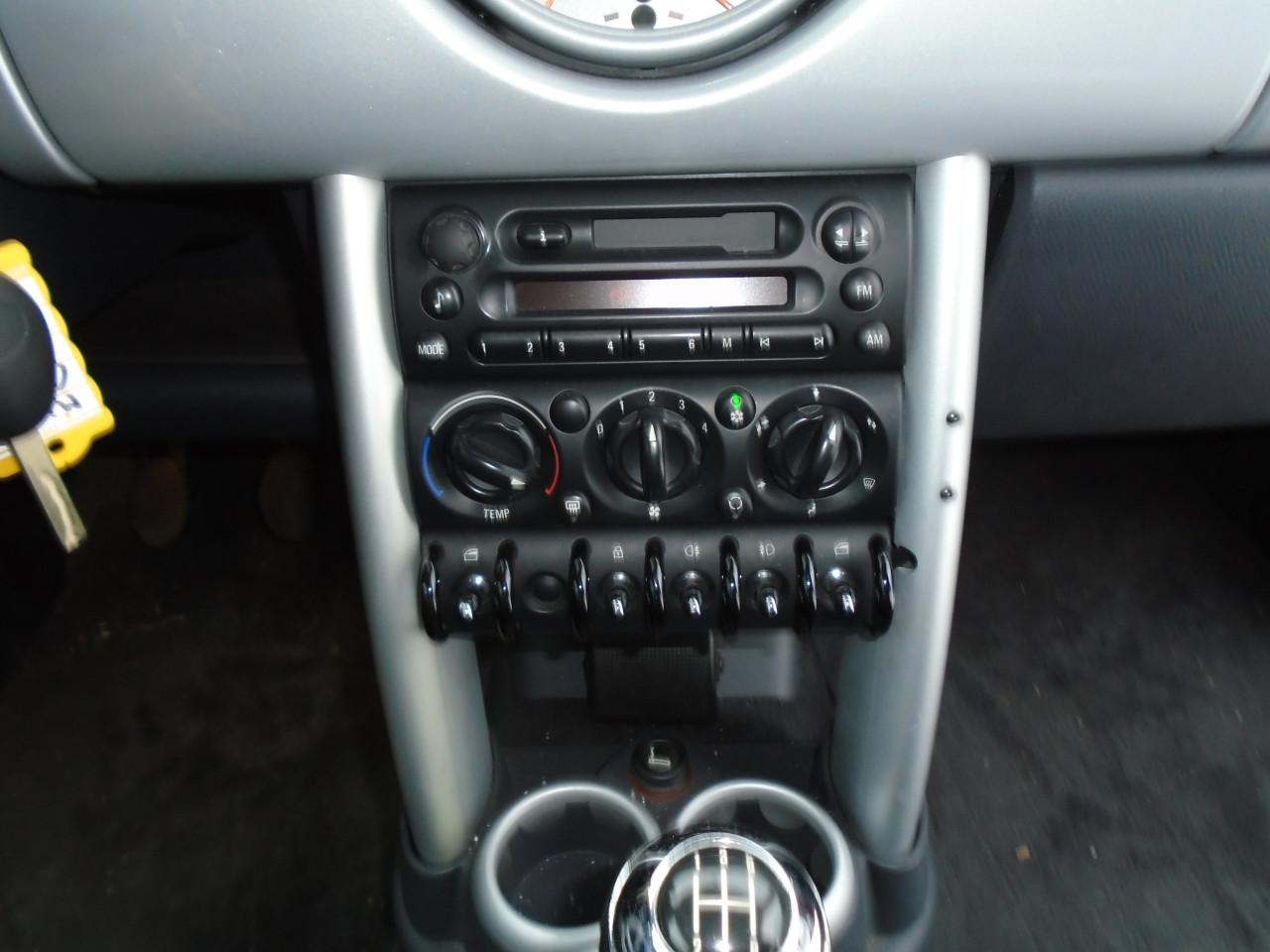 Mini 1.6 Cooper Chili