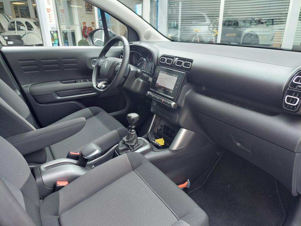 Citroen C3 Aircross suv 110 shine navi/clima/cam/trehaak