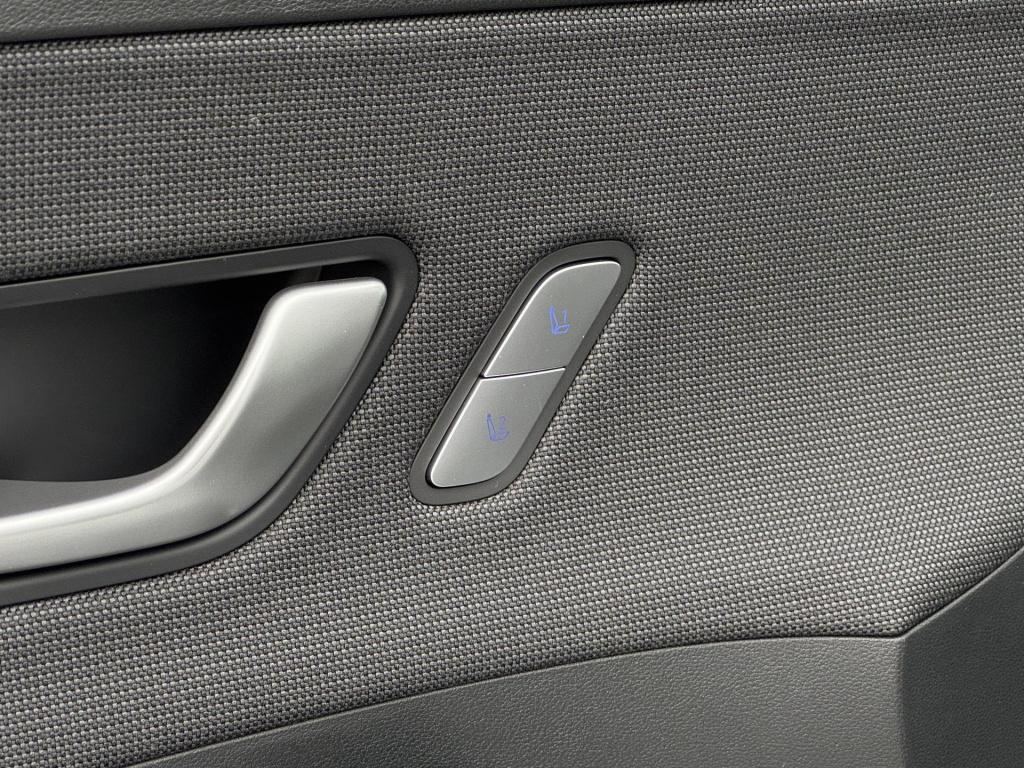 Hyundai Kona 1.6 gdi hev premium sky