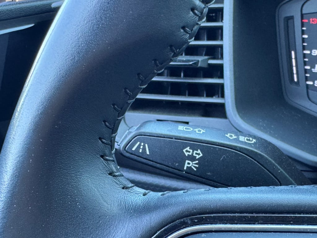 Audi A1 Sportback 30 tfsi * led * stoelverwarming * pdc * virtual cockpit