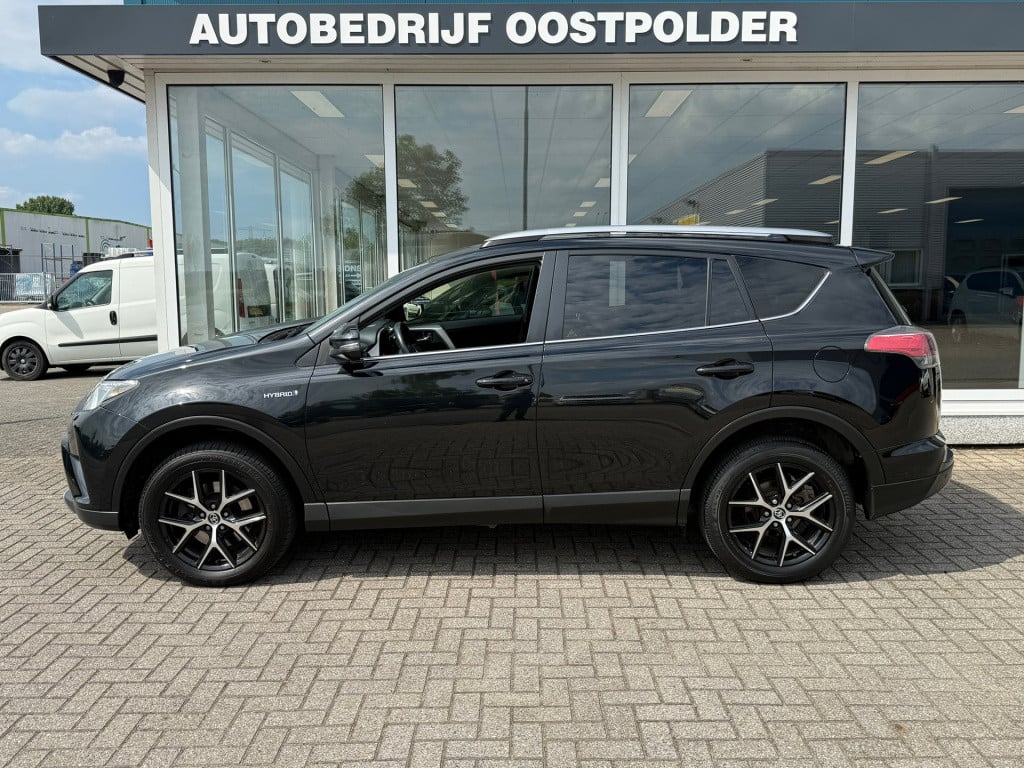 Toyota Rav4 2.5 hybrid style