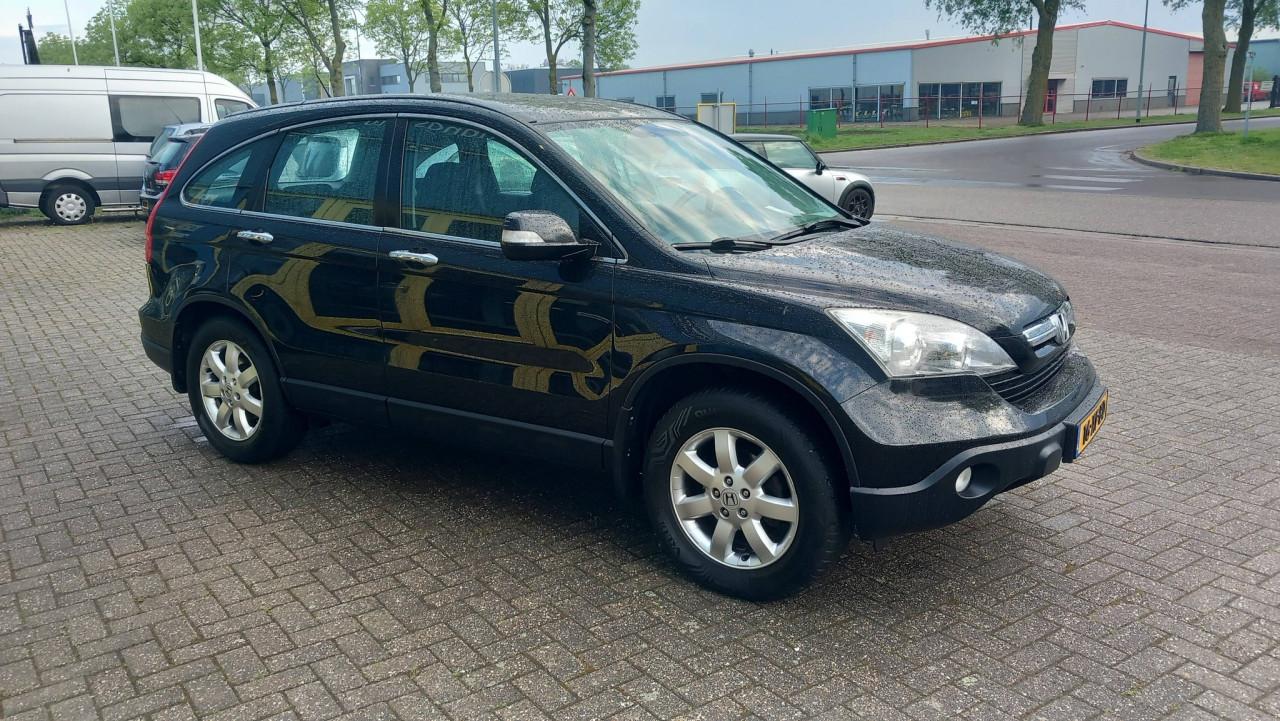 Honda CR-V 2.0 i Elegance 5drs bj:2007 airco lm-velgen apk 2027 !!