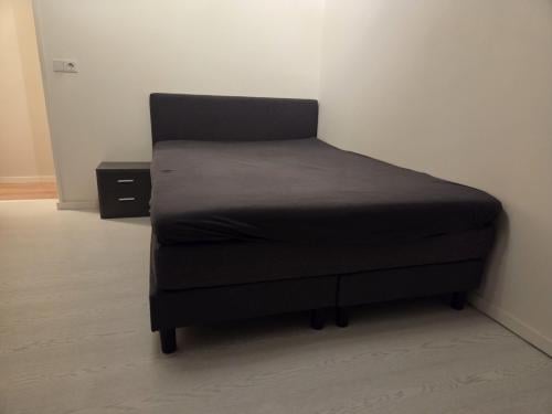 Bed boxspring 140 x 200