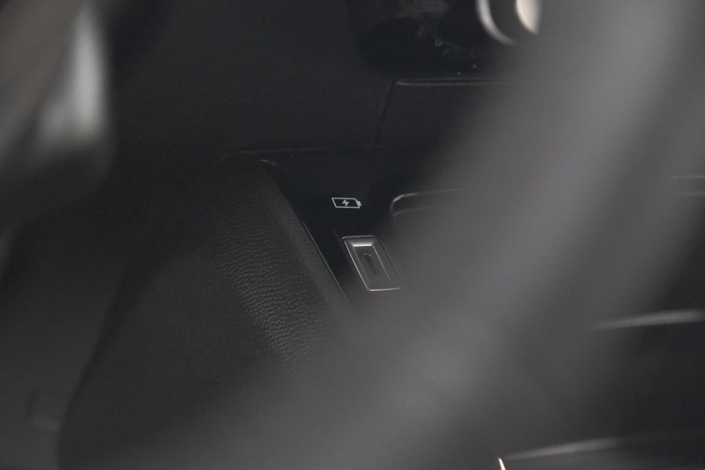 Peugeot E-2008 ev active 50 kwh | camera | navigatie | climate control | ap