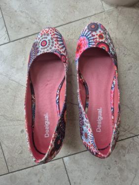 Nieuwe schoenen van Desigual - 40