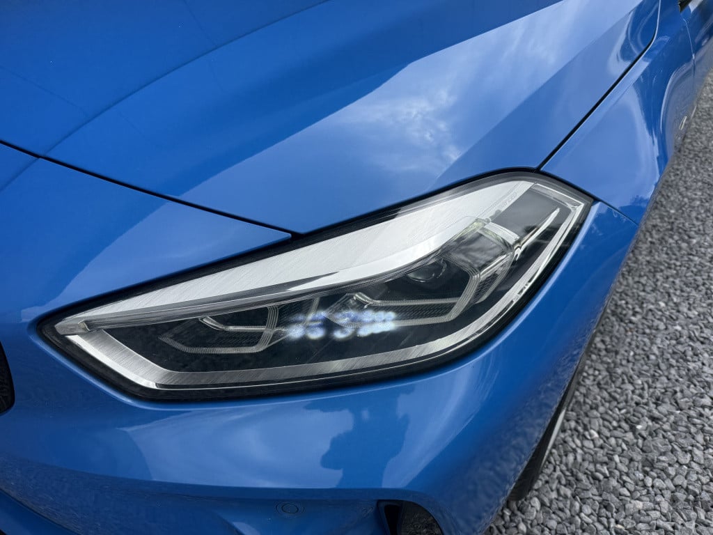 BMW 1 Serie 118i 140pk high executive m-sportpakket 5-drs
