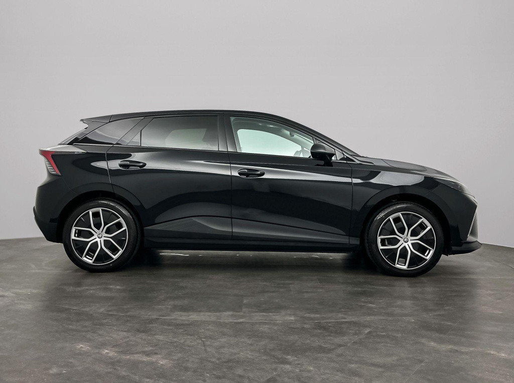 MG Mg4 electric luxury 64 kwh | op = op voorraad voordeel | 7 jaar garantie