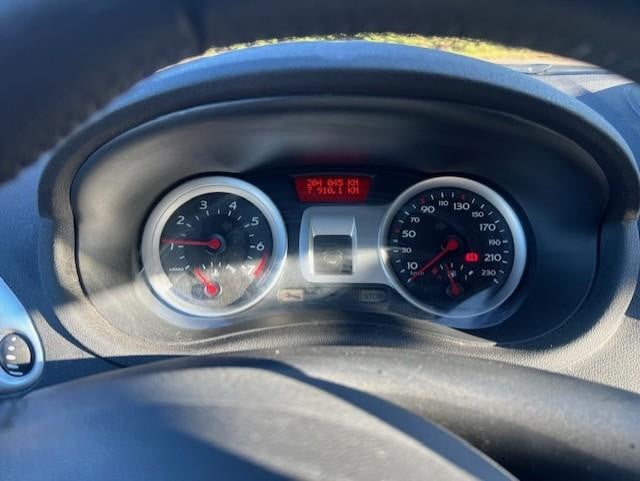 Renault Clio 1.2-16v rip curl