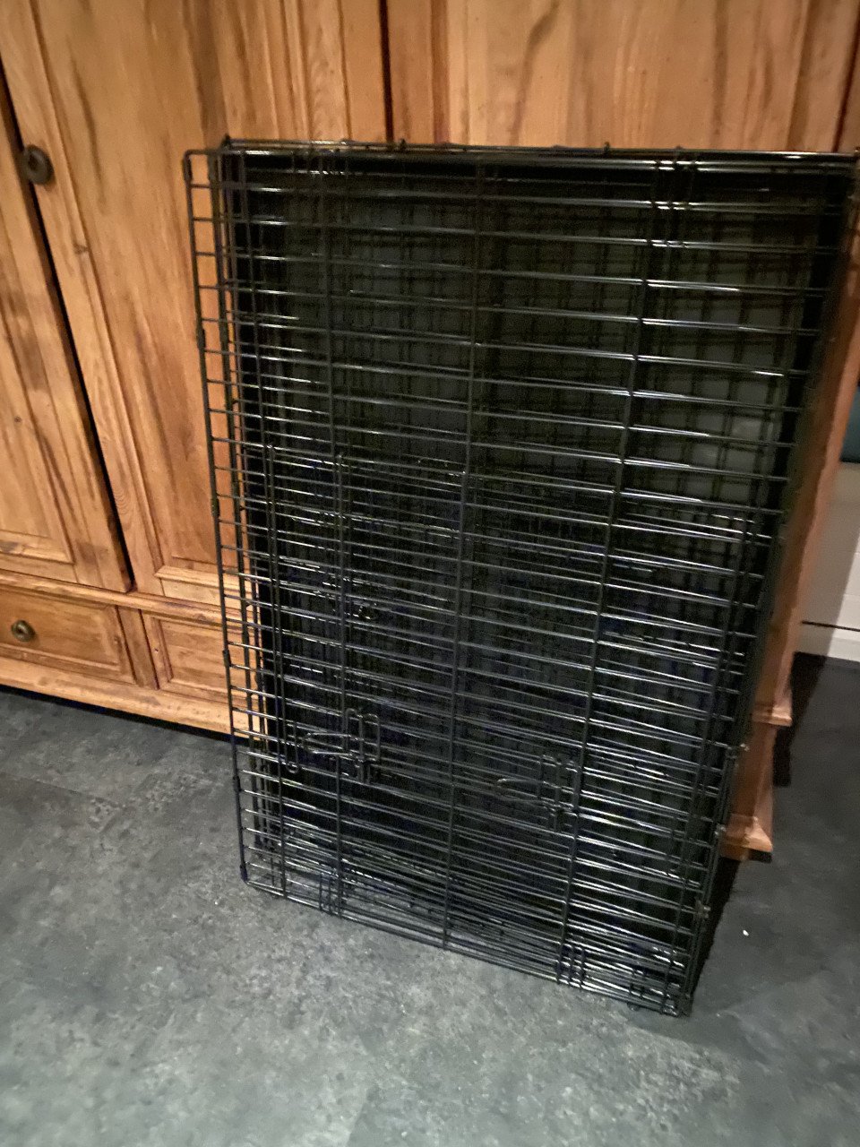 Hondenbench nieuw afmetingen 105cm bij 70cm