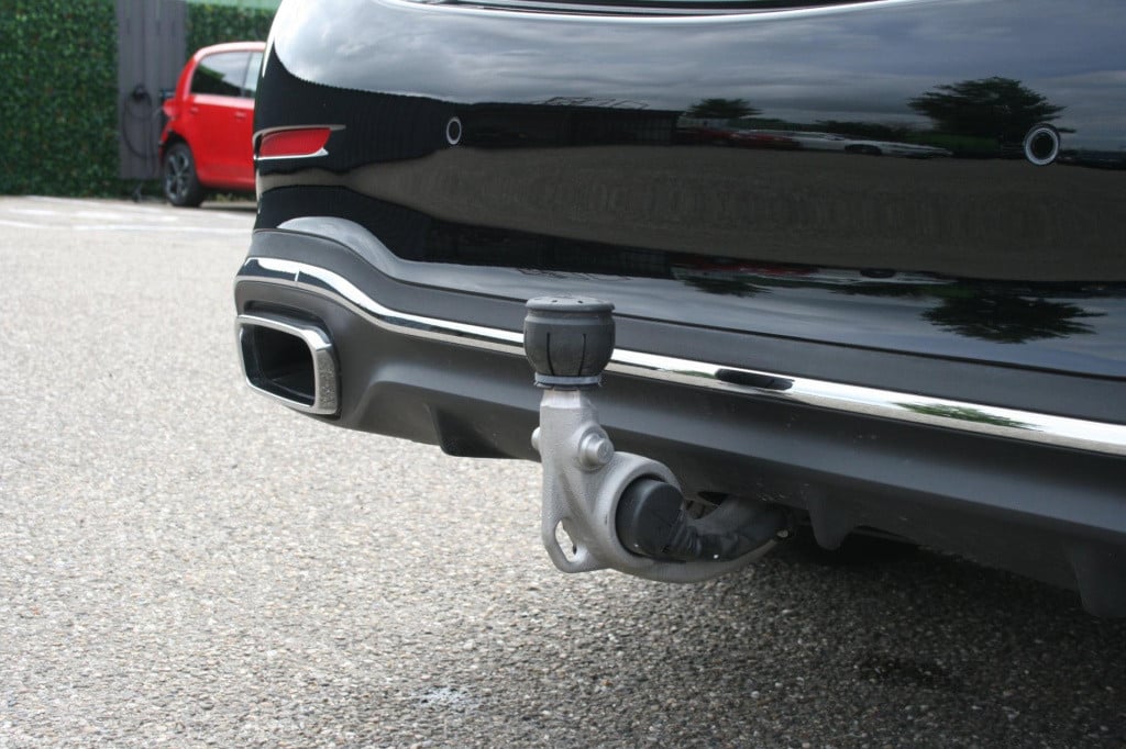 Mercedes-Benz C-Klasse 200 amg line