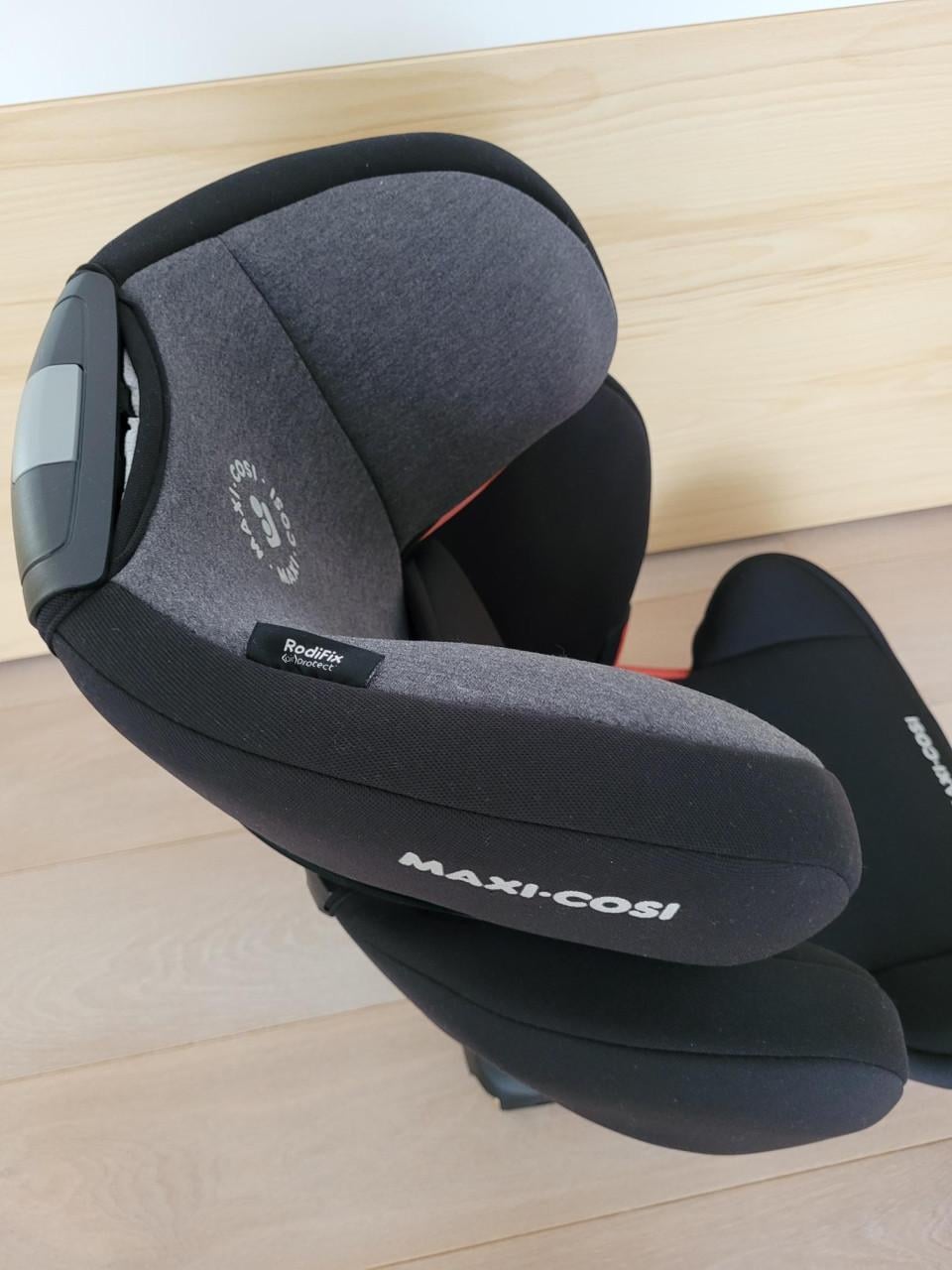 Maxi-Cosi RodiFix Airprotect isofix - incl. zomerhoes en carseat protector