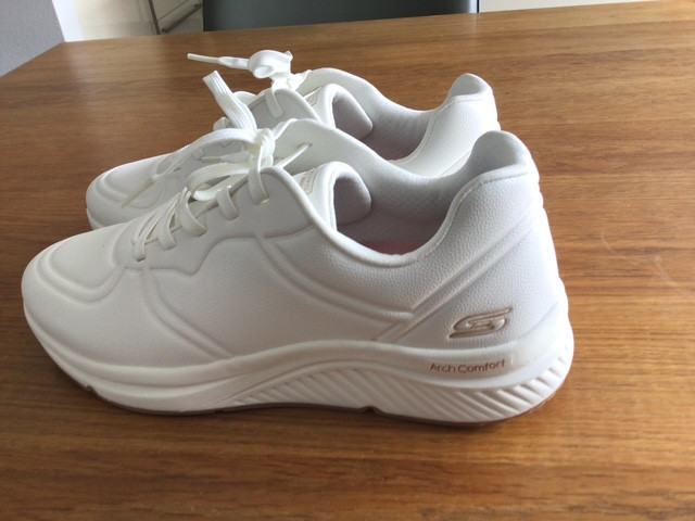 Sketchers