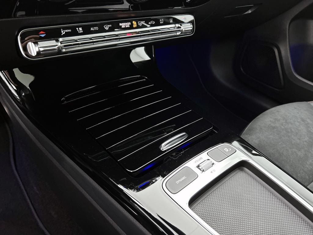 Mercedes-Benz A-Klasse 250 e business solution amg | panoramaschuifdak | sm