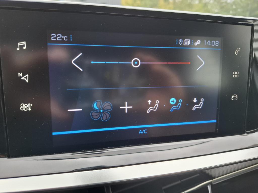 Peugeot 208 1.2 active pack navi/airco/lmv