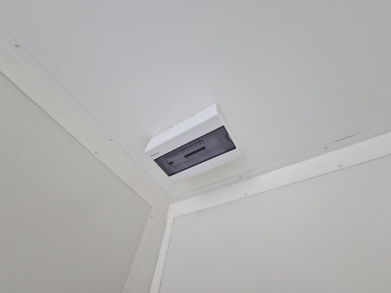 Nieuwe 6x3m kantoorunit / bouwkeet / schaftkeet / woonunit