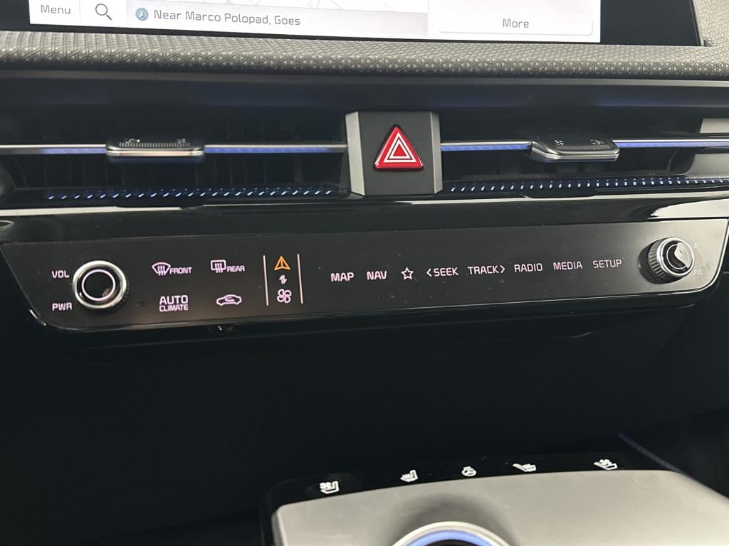 Kia Ev6 plus 77.4 kwh | trekhaak | premium sound | stoelverwarming- en koel