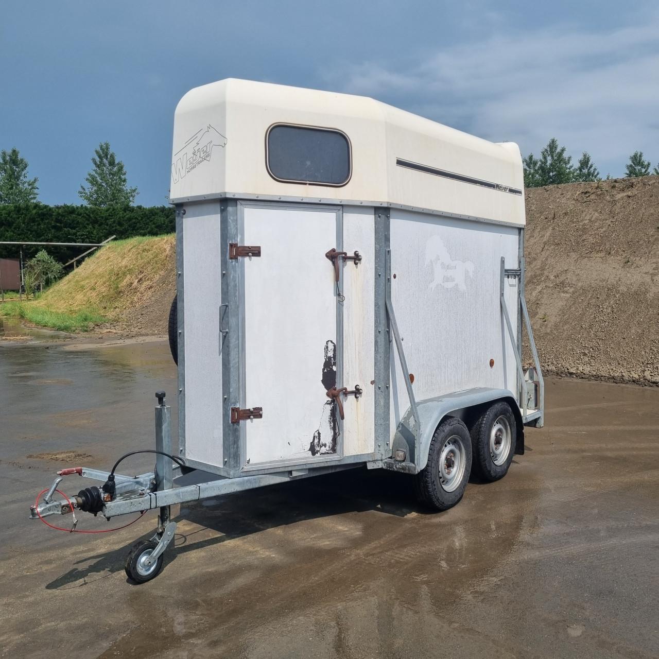 Weijer paardentrailer