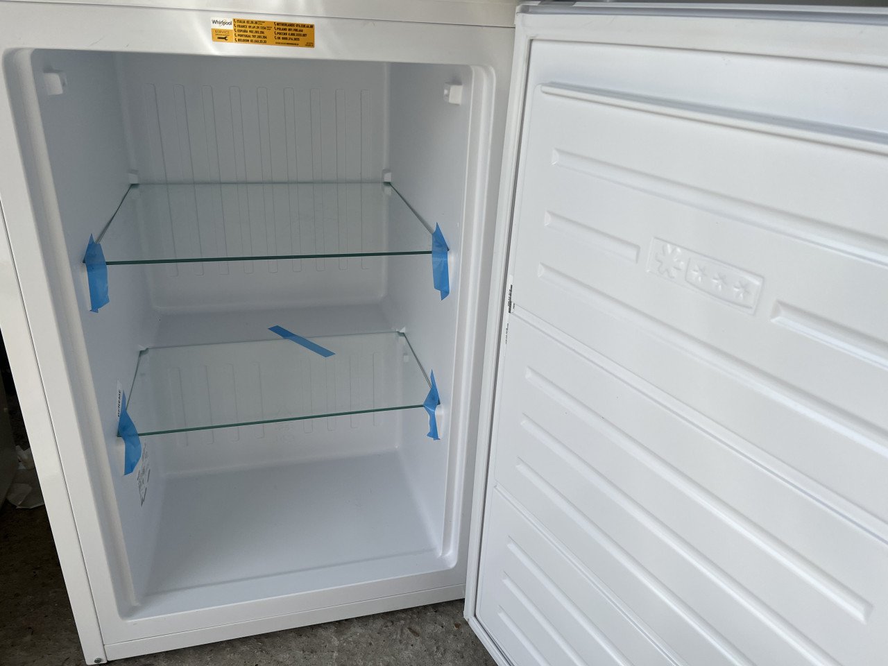 Nieuwe WHIRLPOOL W55ZM112W2N Vriezer / vrieskast 85x55 cm. 103 liter
