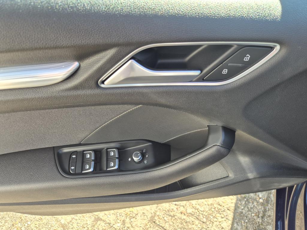 Audi A3 sportback 1.0 tfsi sport lease edition