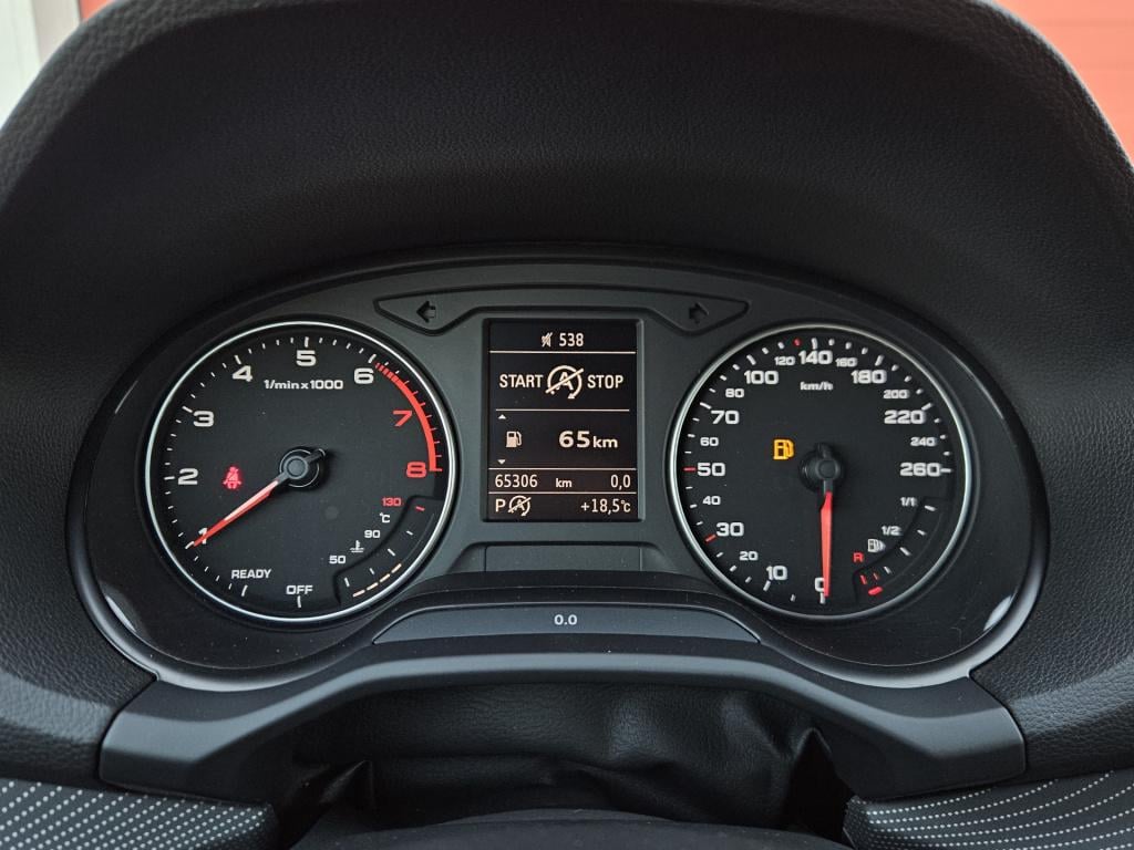 Audi Q2 35 tfsi pro line | stoelverw. | elek. achterklep rijklaar inclusief
