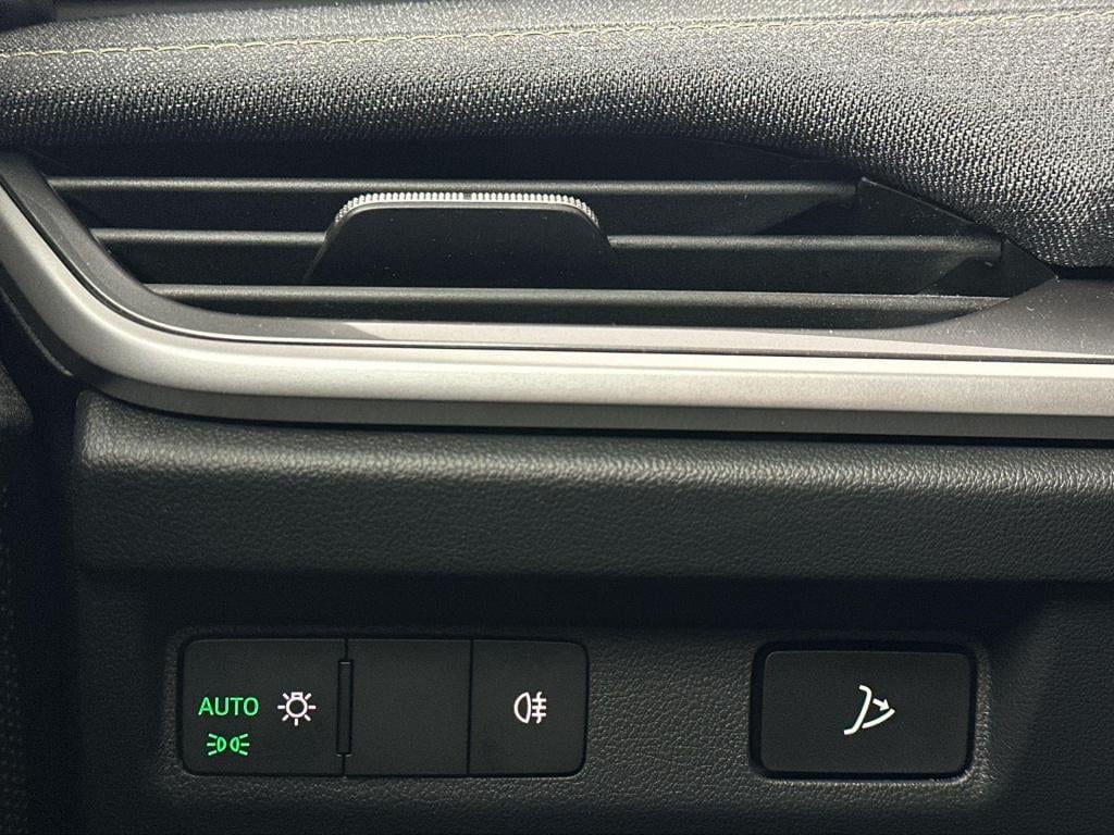 Skoda Elroq business edition tour elektromotor 150 kw / 204 pk