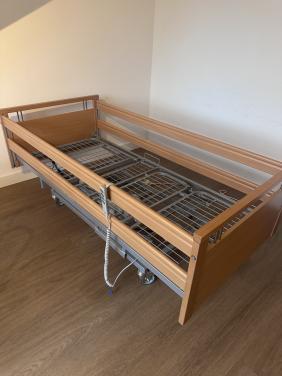 Hoog laag bed elektrisch verstelbaar