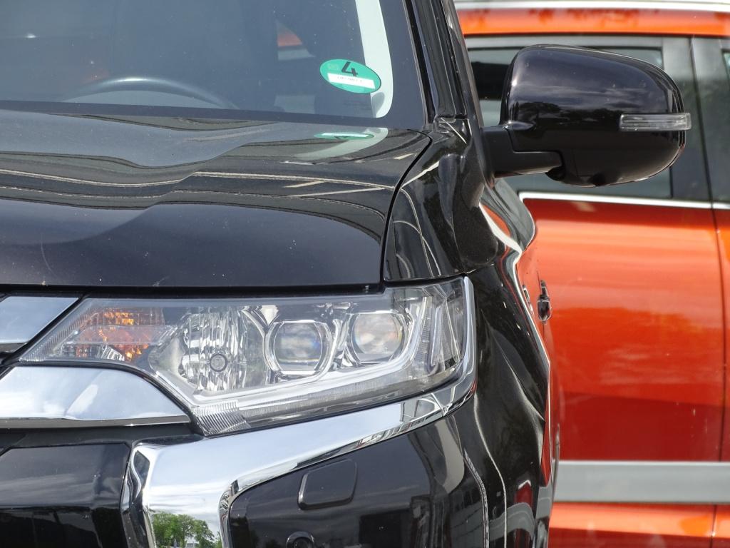 Mitsubishi Outlander 2.0 phev instyle+ schuif-/kanteldak | stoel-/stuurverw