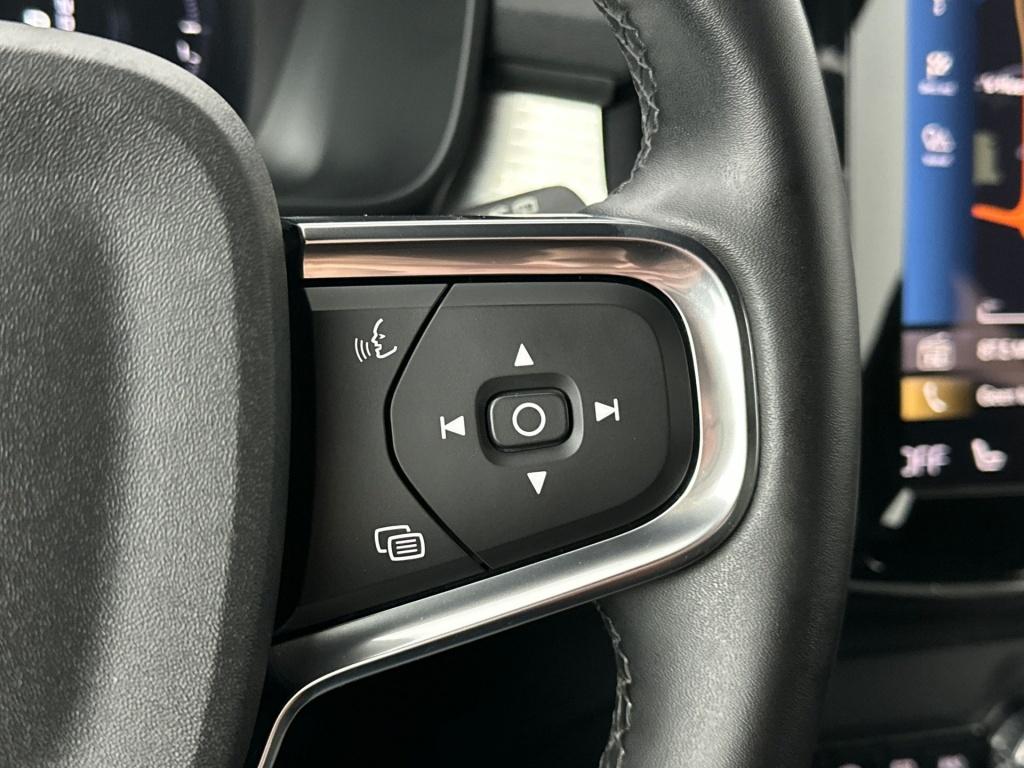 Volvo XC40 t5 262pk recharge r-design| camera| keyless| dab+