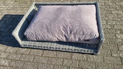 Hondenmand nieuw incl kussen