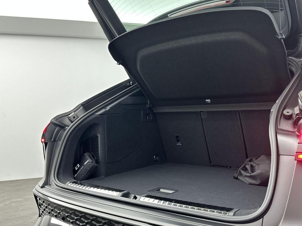 Audi Q3 sportback s edition e-hybrid 200 kw / 272 pk sportback 6 ver