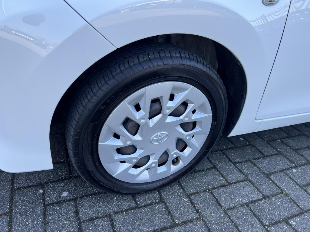 Toyota Aygo 1.0 vvt-i x-play |apple carpl./android auto | dealeronderhouden