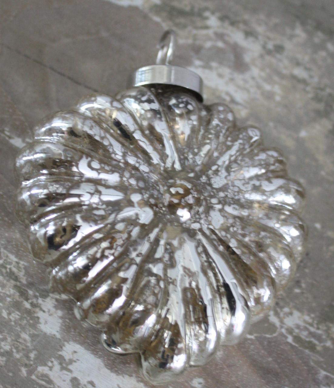 Kerstbal glas hart zilver kleur
