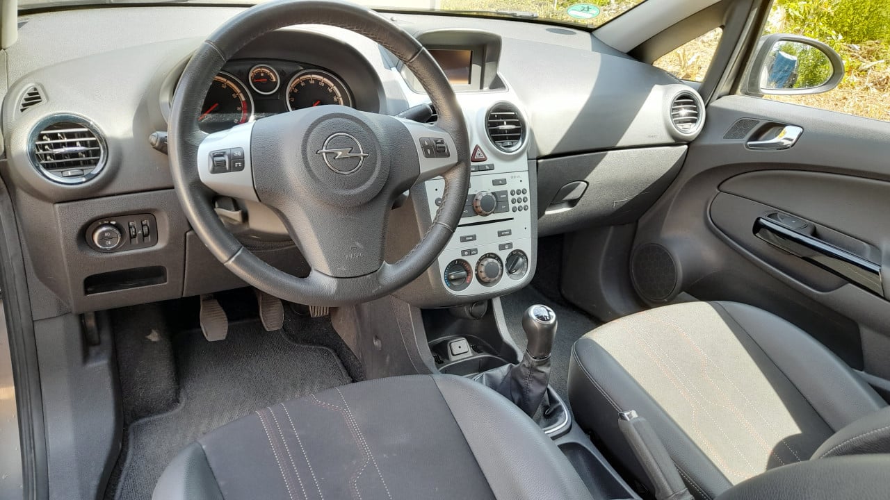Opel corsa